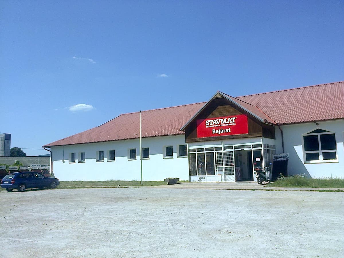 Stavmat Siklós építőanyag telep bejárat